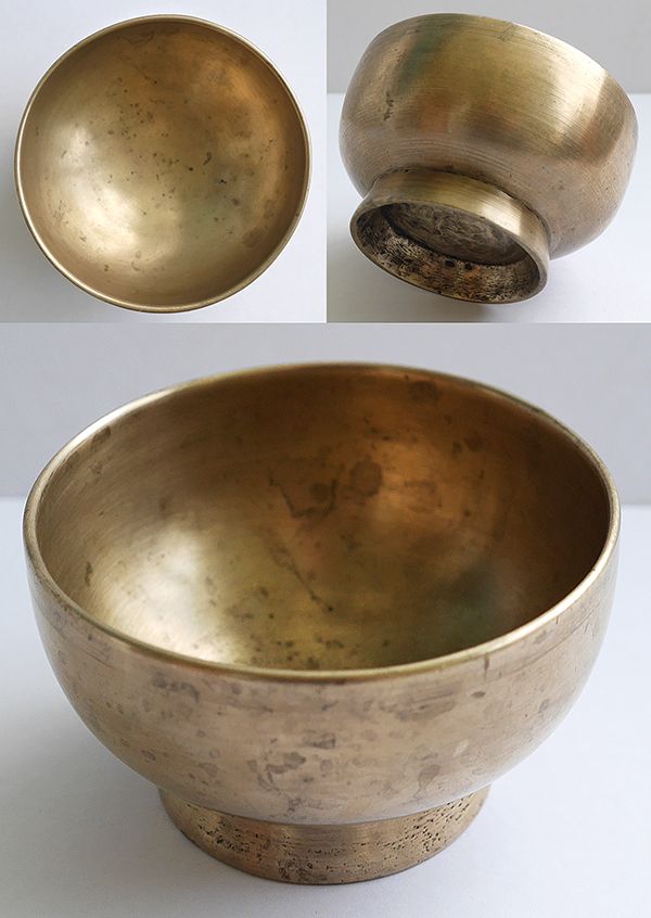 Small Antique Naga Singing Bowl – Eb6 Note