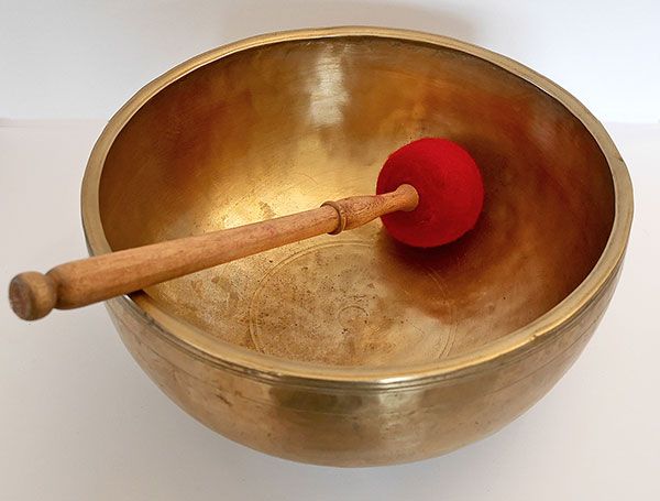 Huge 12-inch Antique Jambati Singing Bowl – D3 (146/149Hz)