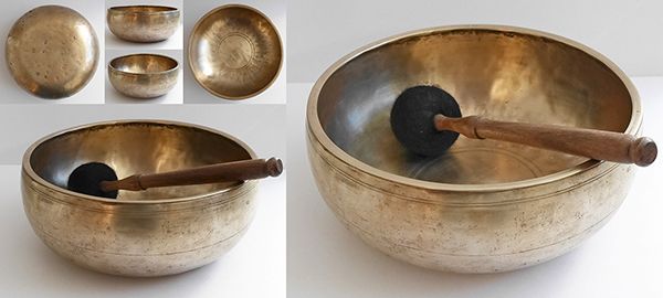 Fabulous Unusual 10½ Inch Antique Singing Bowl - Glorious F#3 Voice
