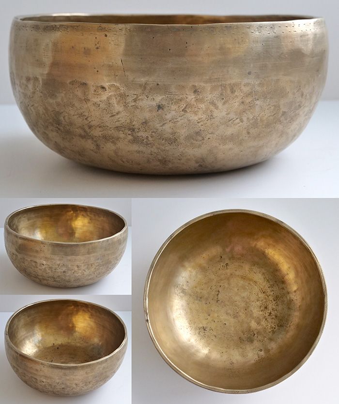 Large Golden Antique Thadobati Singing Bowl – Fabulous Pulsating F#3 & Inscriptions