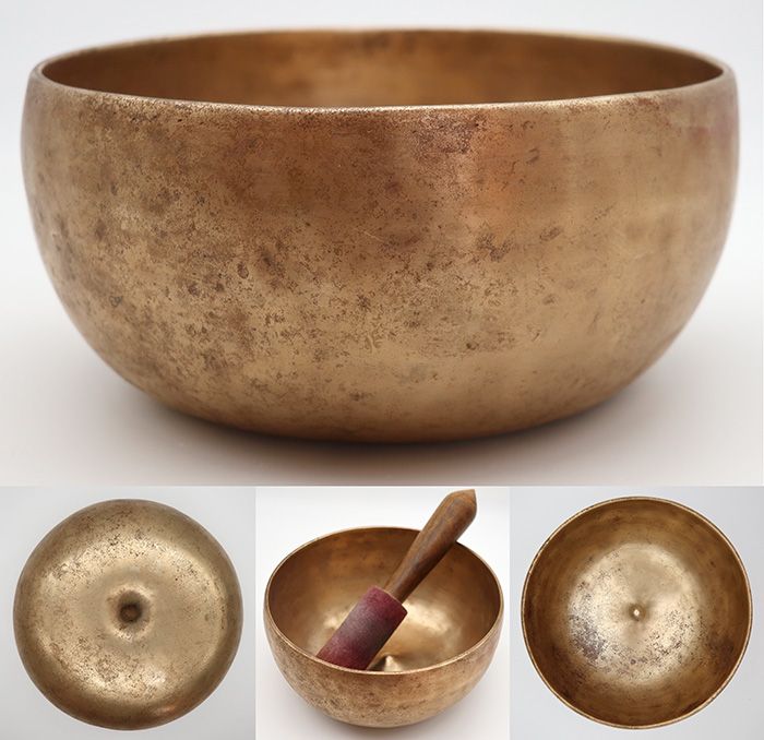Rare Large Antique Lingam Singing Bowl – F#3 & C5