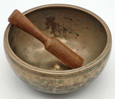 Rare Small Superior Quality Antique Lingam Singing Bowl – D5