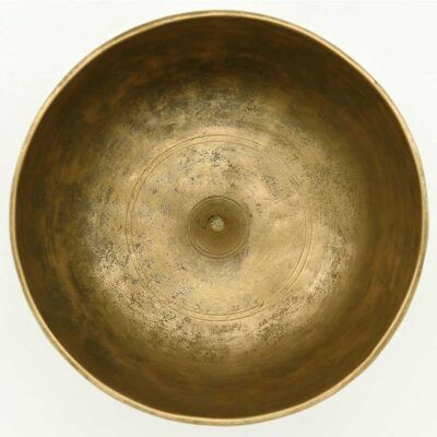 Rare large 18th Century F3 Thadobati-Lingam Singing Bowl - Magical Marks