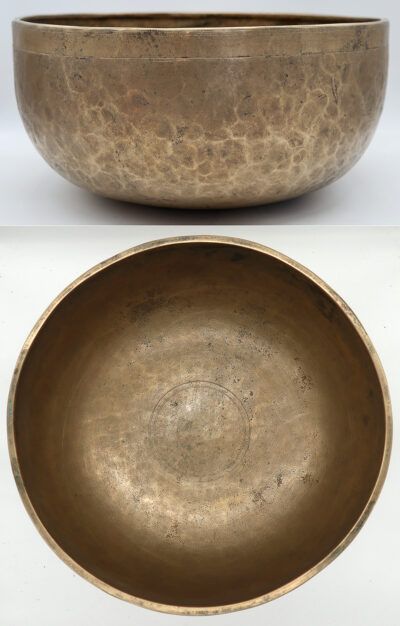 Majestic 12 ¾“ Antique Temple Jambati Singing Bowl – Low F2 Multi-Harmonic